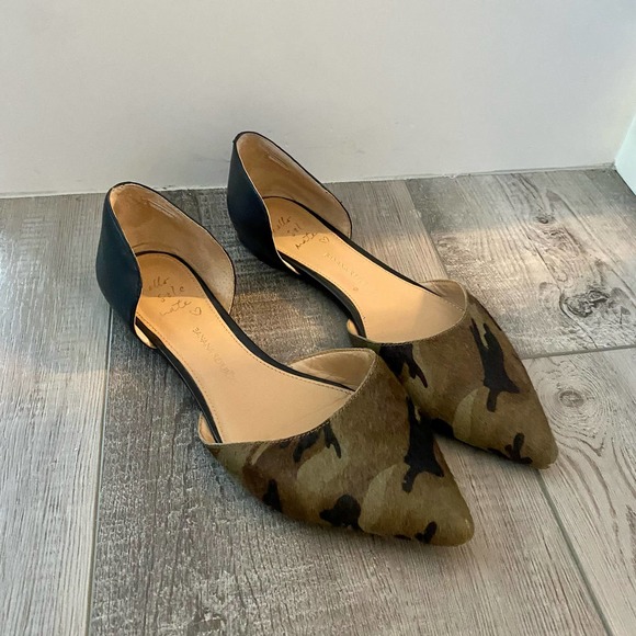 Banana Republic Shoes - Banana Republic Womens D'Orsay Flats Sz 9 Camo Calf Hair Cow Hide Pointed Toe